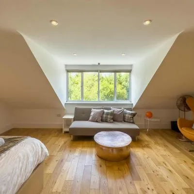 Fourth bedroom at Velvet Lodge with vaulted ceiling