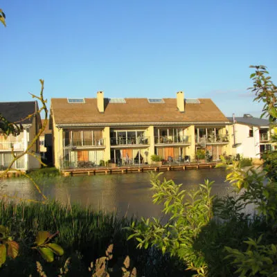 Velvet Lodge holiday home in Clearwater Village, Lower Mill Estate