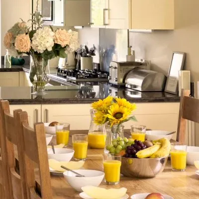 Dining area at Velvet Lodge with seating for 10 guests